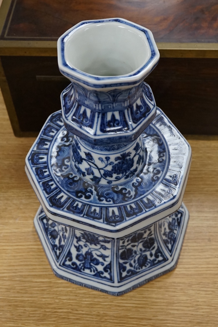 A Chinese blue and white hexagonal candle stand, 29.5cm